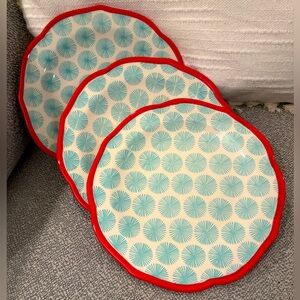 Pioneer Woman Red and Blue Scalloped Salad Dishes